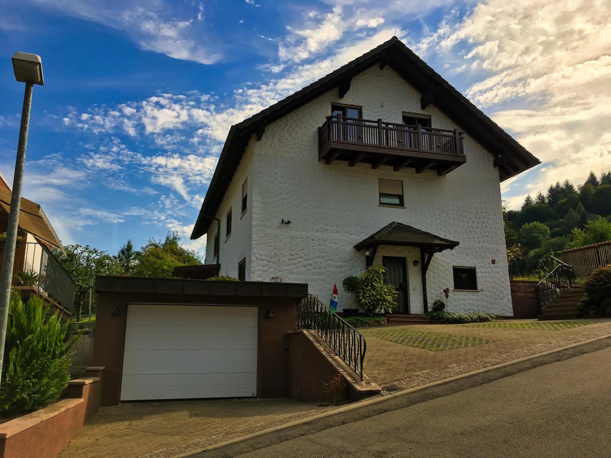 Gemuetliche Wohnung Mit Neckarblick เอเบอร์บาค ภายนอก รูปภาพ