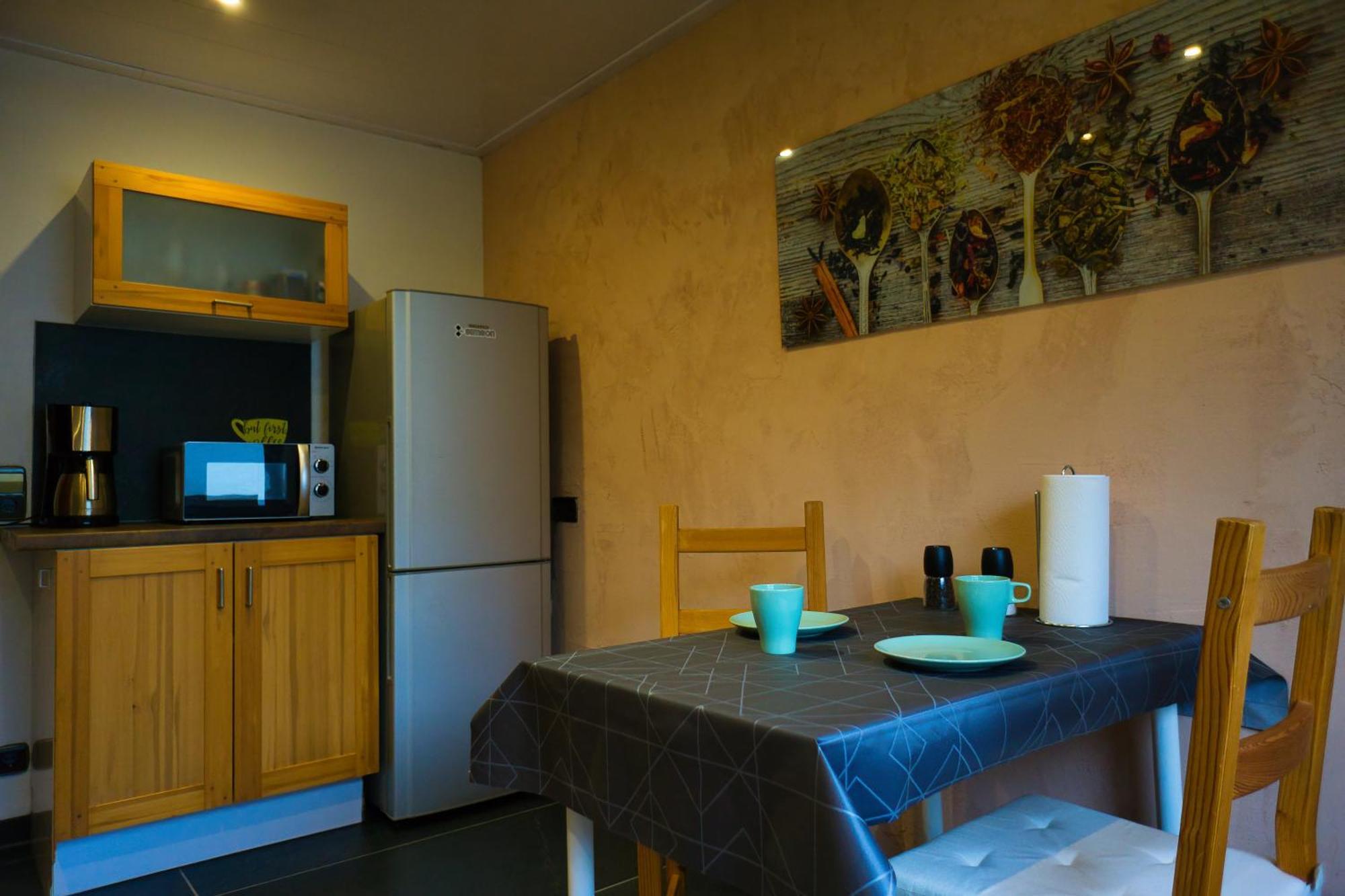 Gemuetliche Wohnung Mit Neckarblick เอเบอร์บาค ภายนอก รูปภาพ